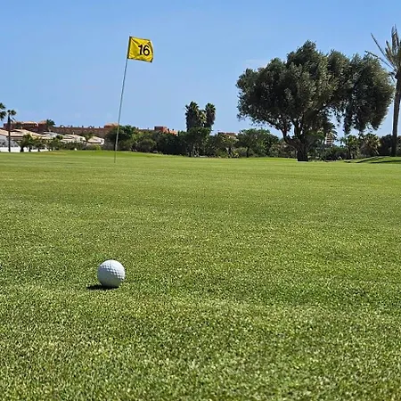 Verano Brisa Private Golf Villa *